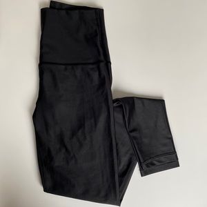 Aerie offline medium black shiny high waisted leggings